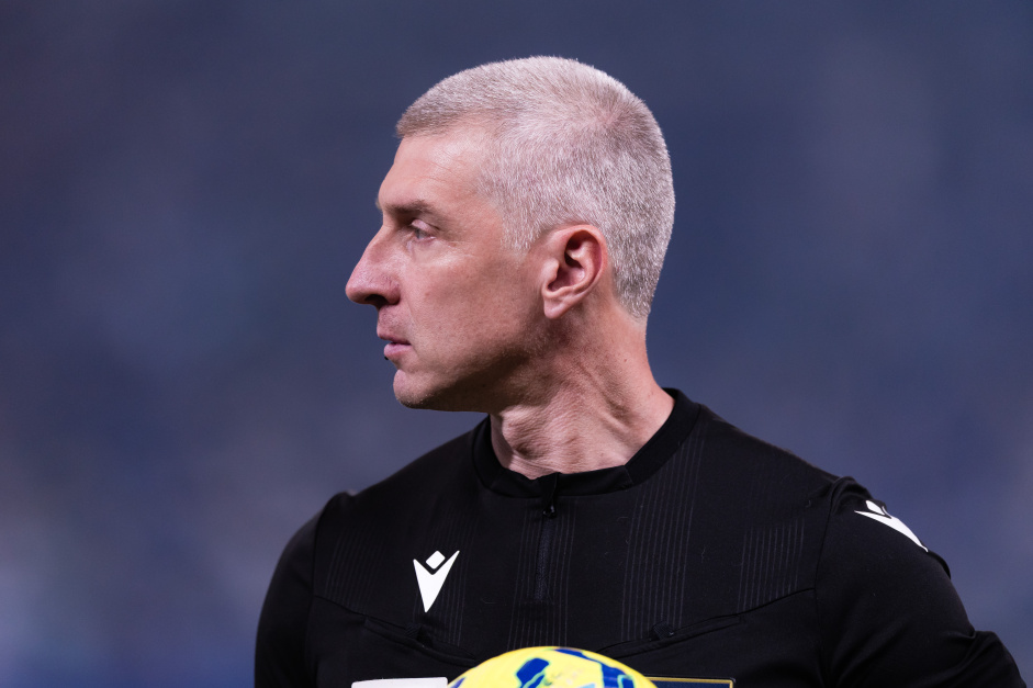 Anderson Daronco no Corinthians: árbitro apita dérbi pelo Brasileirão