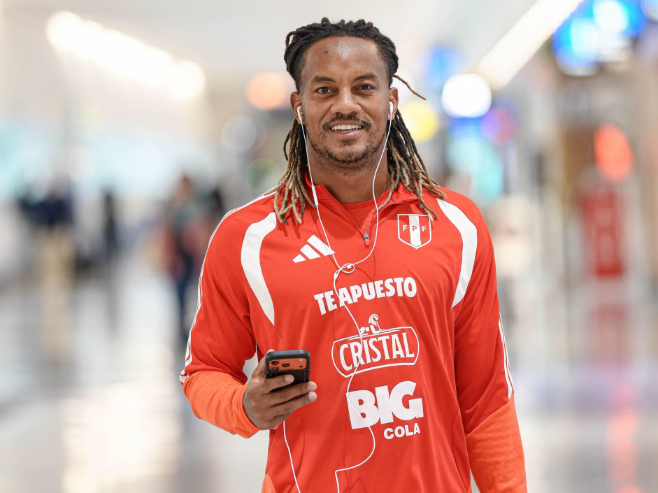 André Carrillo retorna pelo Peru após lesão no Corinthians