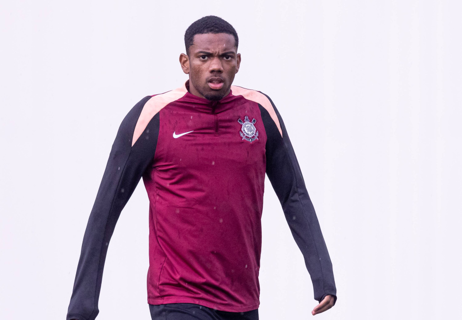 André Luiz no Corinthians entra no radar do Crystal Palace