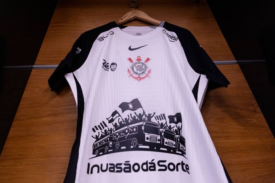 Corinthians amplia parceria, vê dupla na Seleção e conhece novas regras