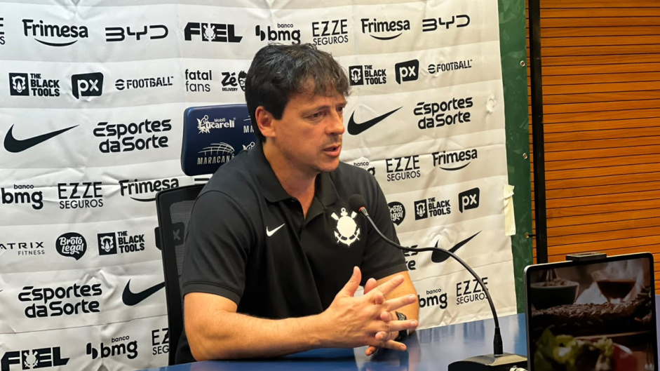 Corinthians: Diniz valoriza entrega e vê reação apesar de cinco derrotas