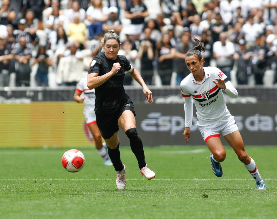 Corinthians domina São Paulo em mata-matas do futebol Feminino