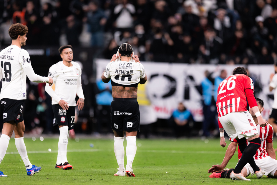 Corinthians é multado pela Conmebol após eliminação na Libertadores