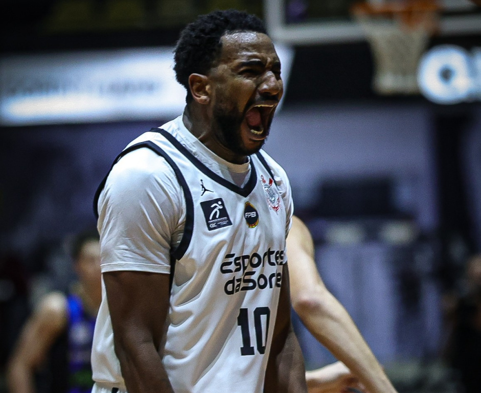 Corinthians encara o Mogi nas semifinais do Paulista de Basquete
