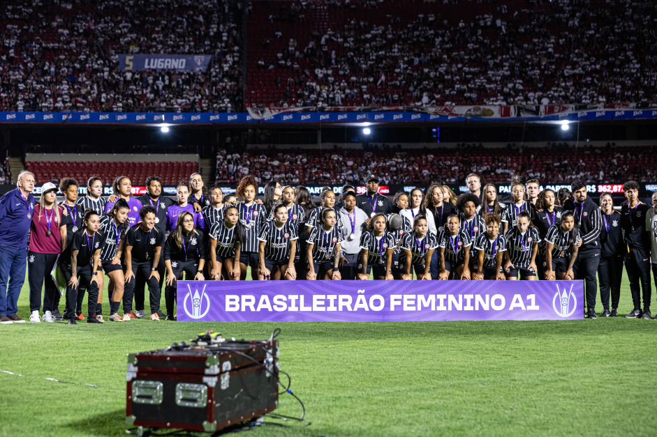 Corinthians Feminino fica com o vice, e dupla atua pela Seleção