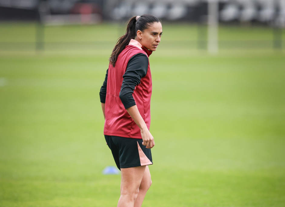 Corinthians feminino inicia foco em vaga para a final do Brasileirão