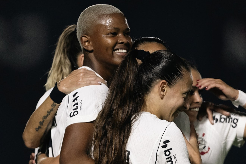 Corinthians feminino paga direitos de imagem antes de decisão