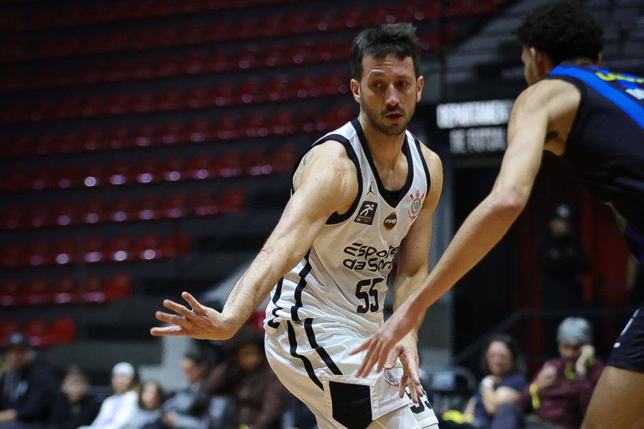 Corinthians perde para o Mogi e é eliminado do Paulista de Basquete
