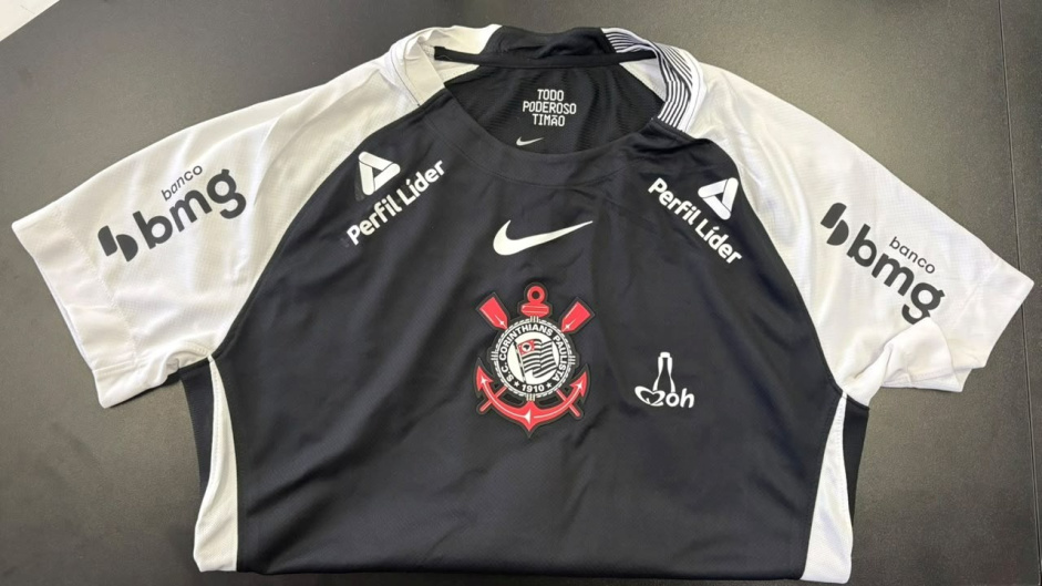 Corinthians renova com Oh a Água e amplia exposição da marca