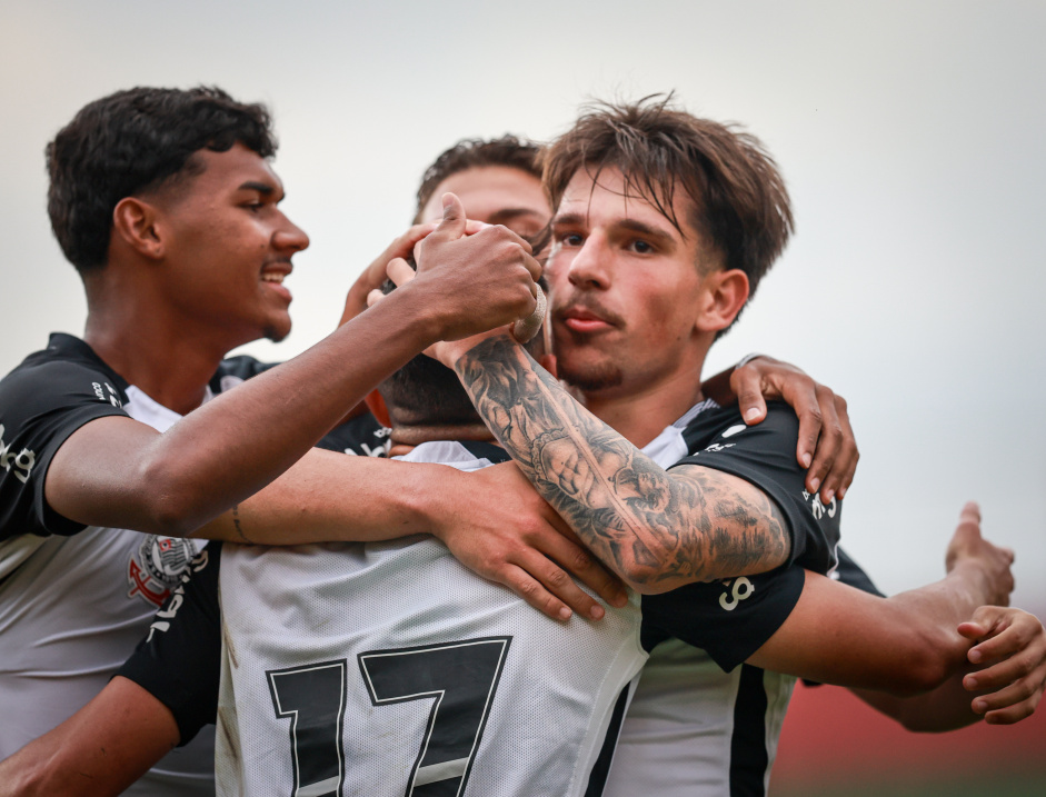 Corinthians Sub-17 enfrenta o Flamengo nas quartas do Brasileirão