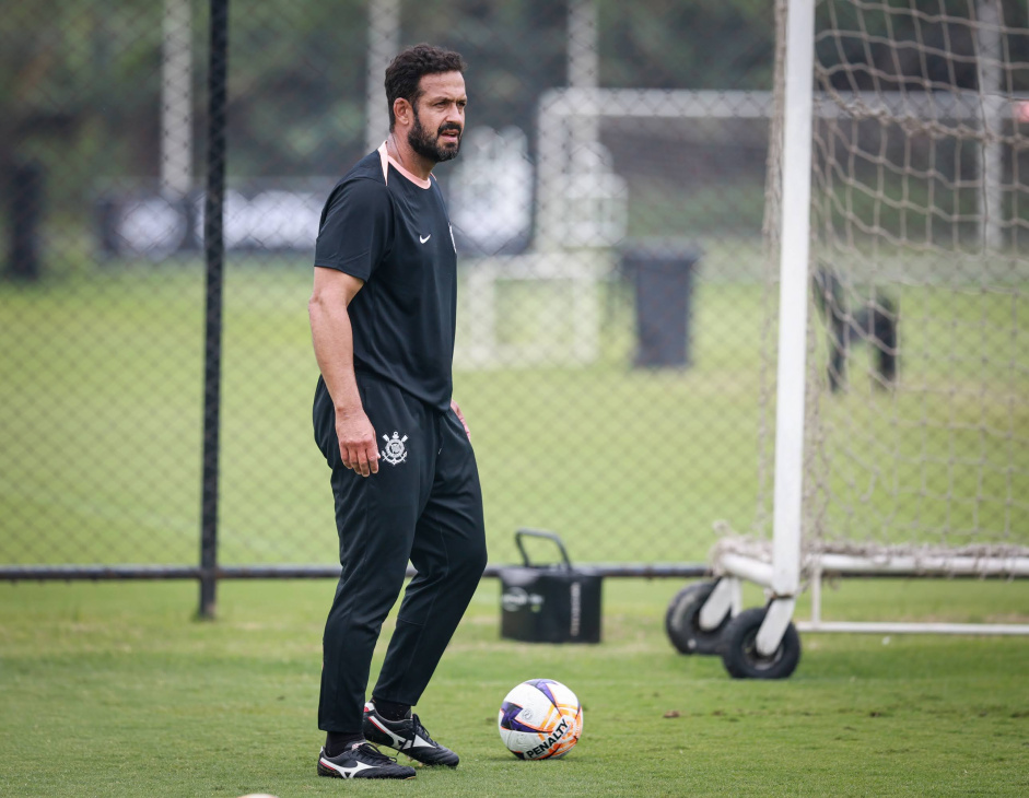Corinthians Sub-17: treinador destaca preparação dos goleiros