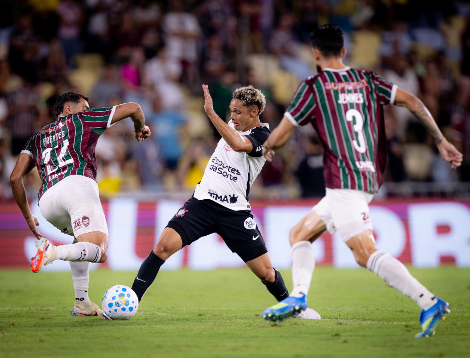 Corinthians x Fluminense: duelo pode desempatar histórico equilibrado