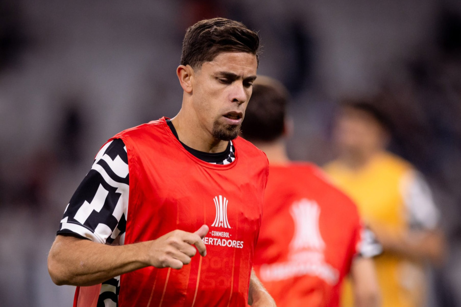 Gabriel Paulista pode desfalcar o Corinthians na reta decisiva