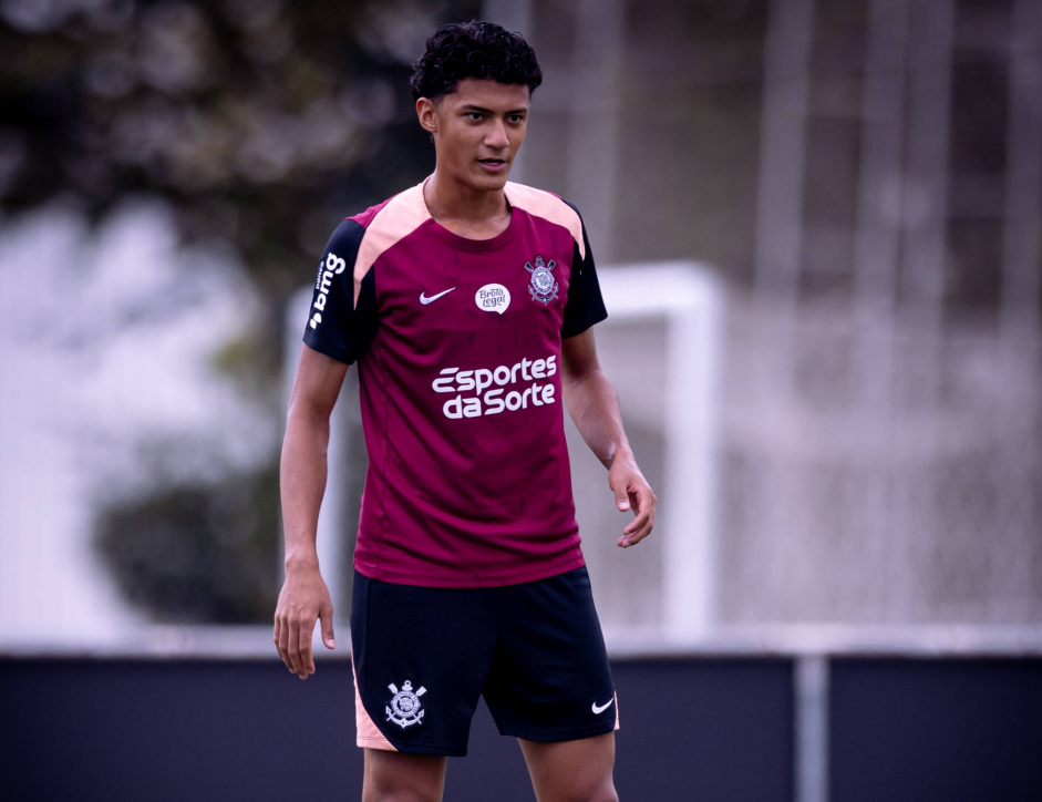 Iago Machado no Corinthians: Técnico do Sub-20 alerta sobre vaidade