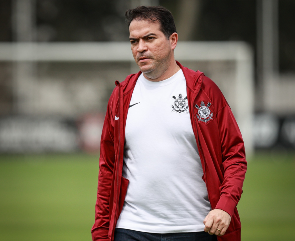 Marcelo Paz no Corinthians cobra reação no Brasileirão e evita projetar tabela