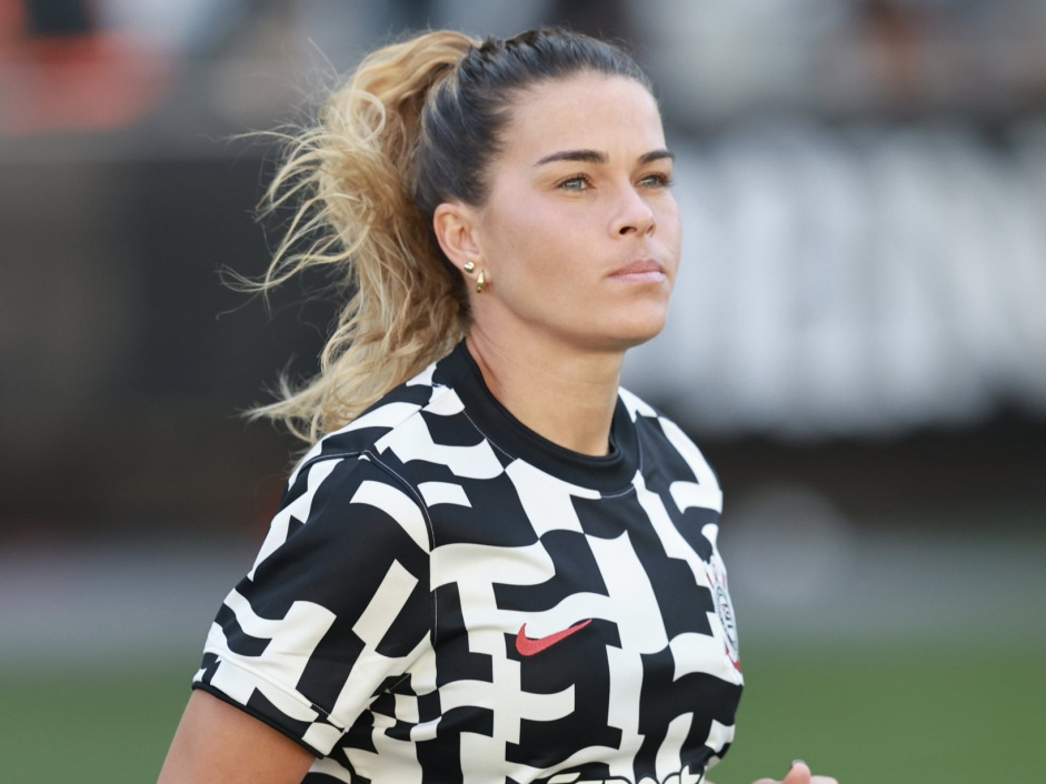 Tamires lamenta fim da invencibilidade do Corinthians na Arena