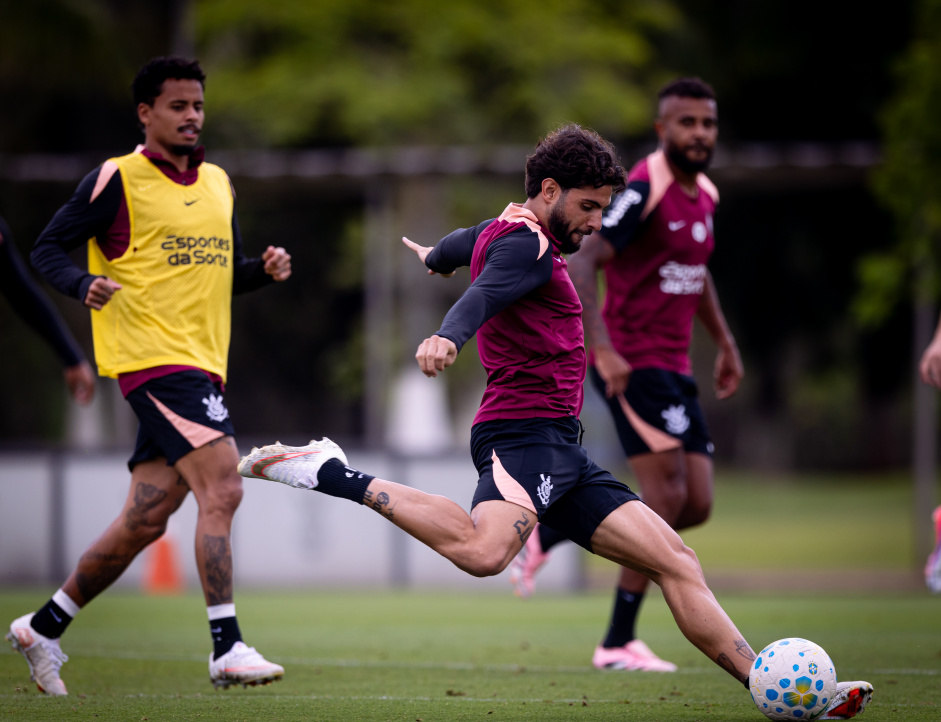 Yuri Alberto treina sem restrições e se aproxima de retorno ao Corinthians